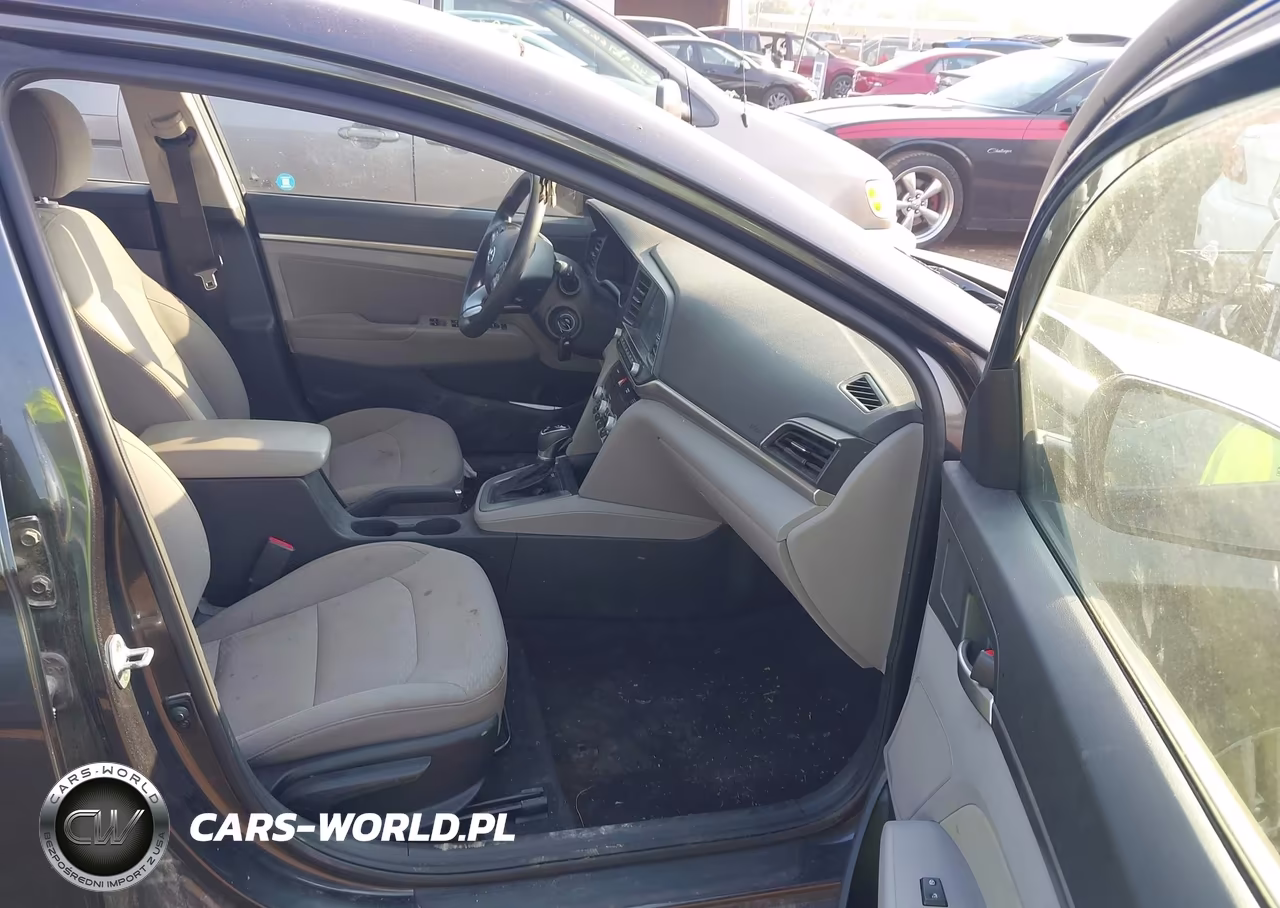 2020 Hyundai Elantra Sel VIN:5NPD84LF2LH627386 - 5