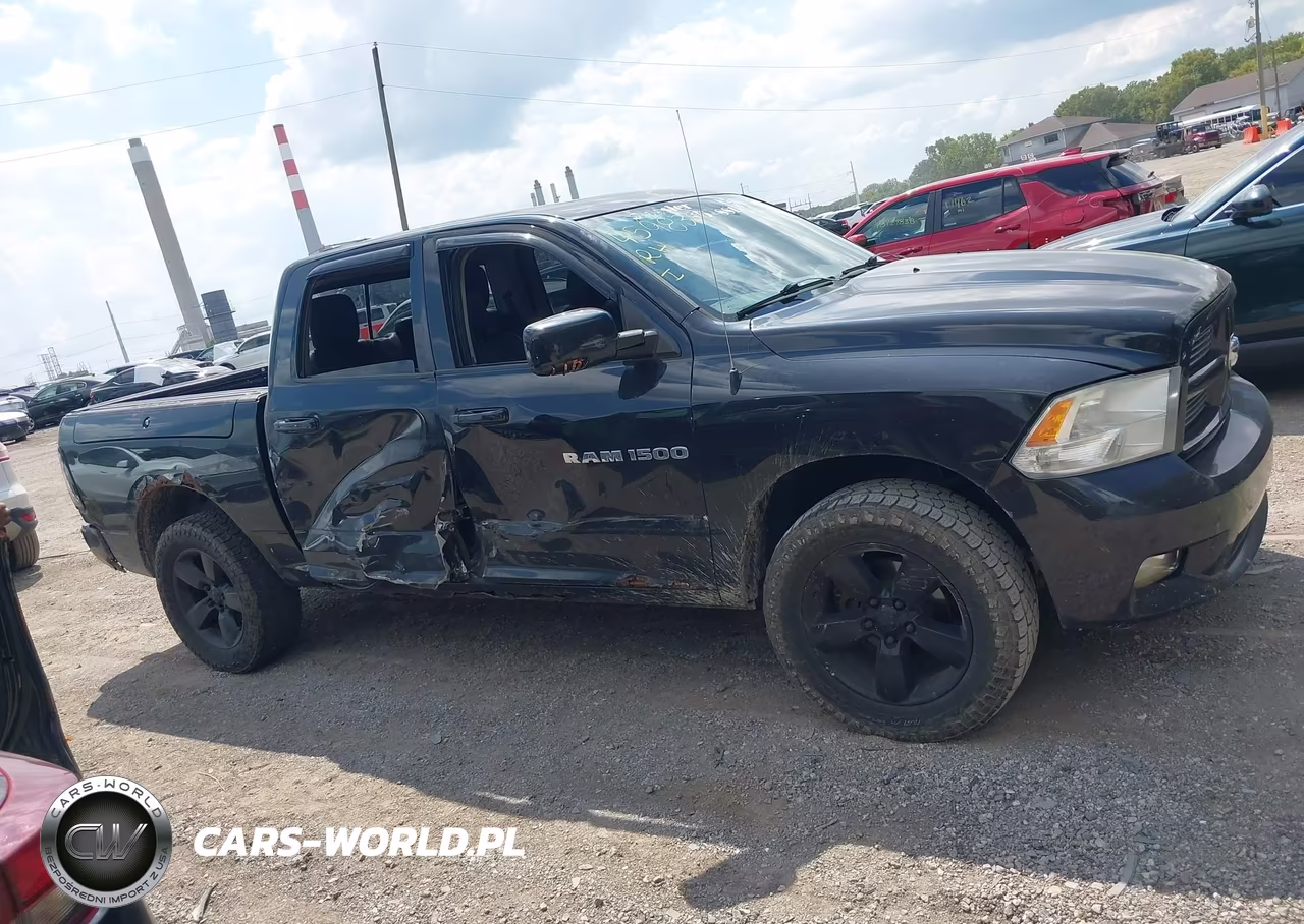 2011 Ram Ram 1500 Sport VIN:1D7RV1CT0BS596101 - 13