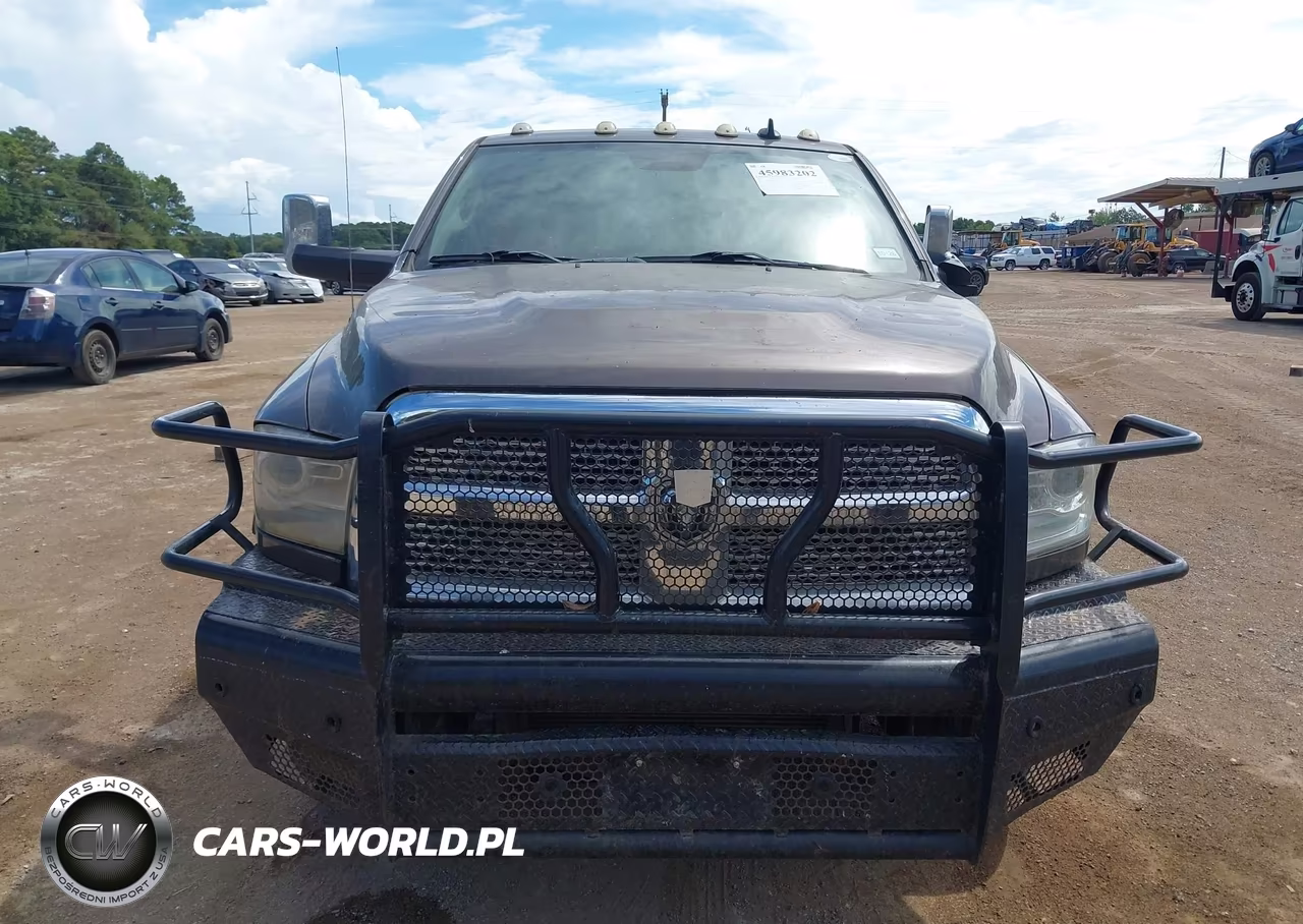 2018 Dodge 3500 VIN:3C63RRJL3JG221080 - 14