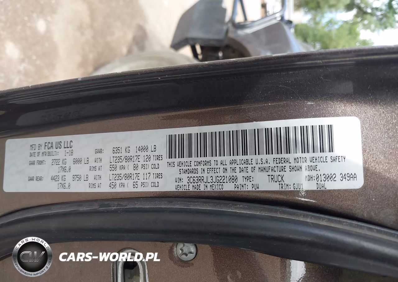 2018 Dodge 3500 VIN:3C63RRJL3JG221080 - 9