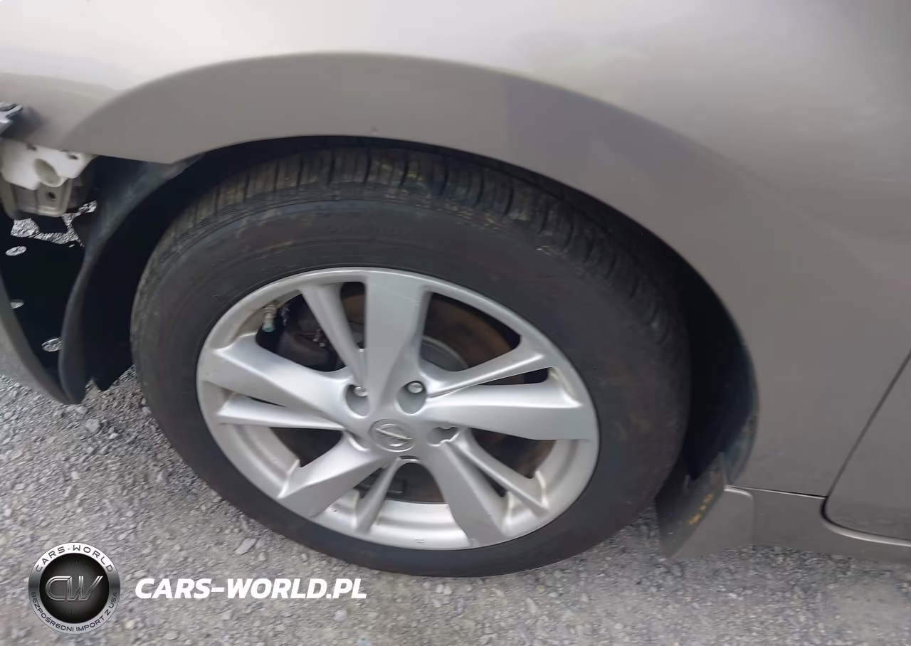 2015 Nissan Altima 2.5 Sv VIN:1N4AL3AP7FC217048 - 11