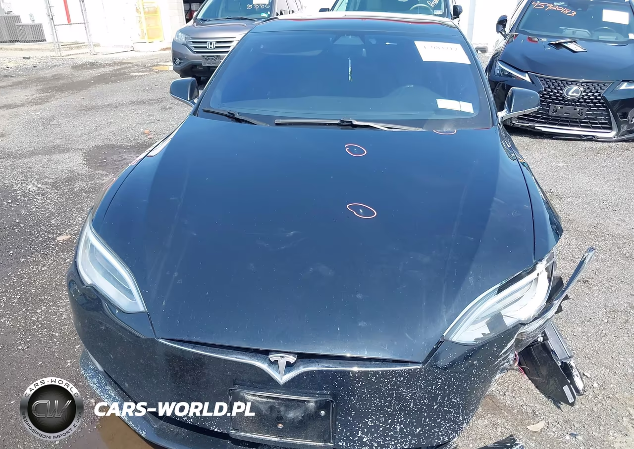 2018 Tesla Model S VIN:5YJSA1E2XJF293821 - 10