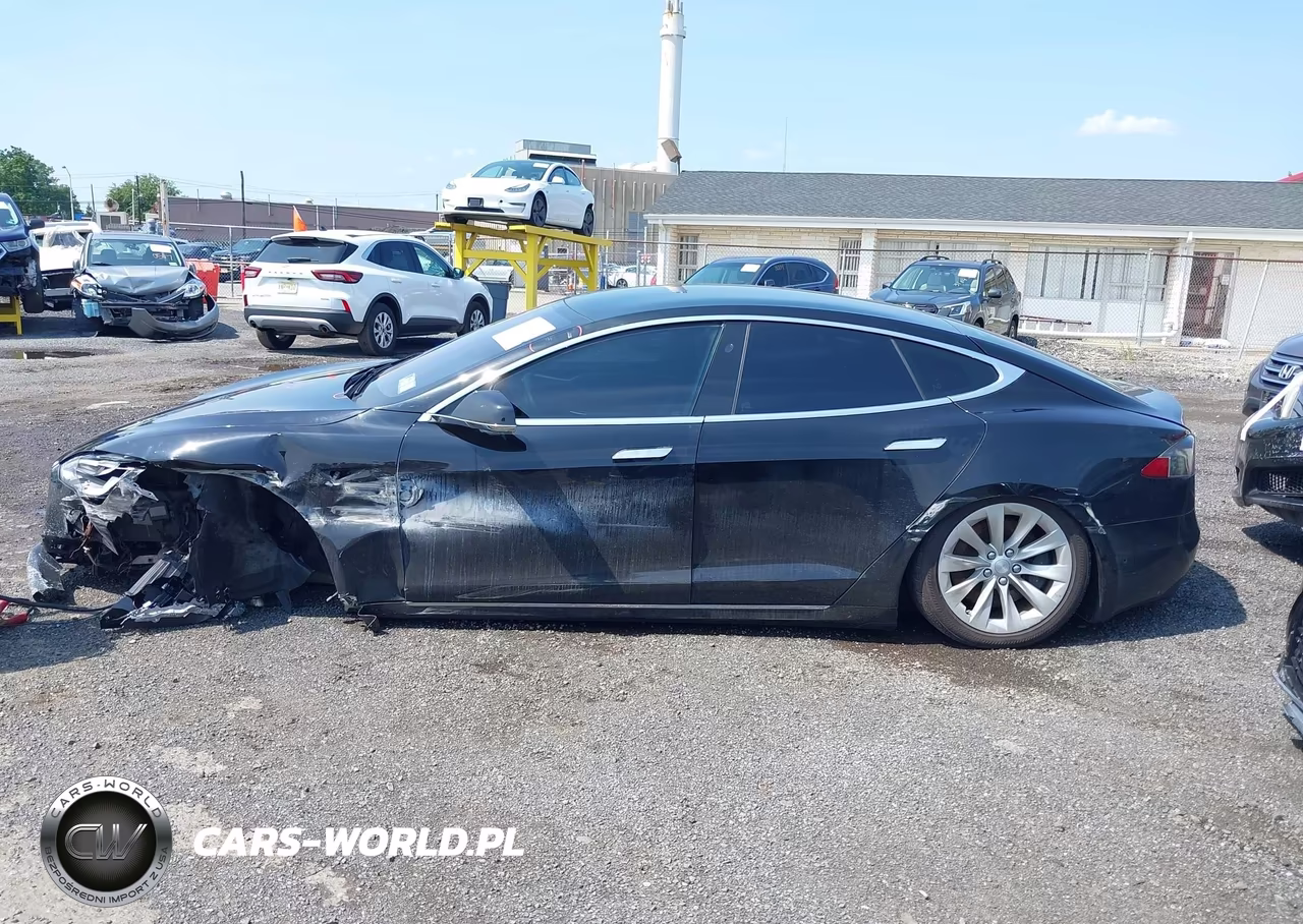 2018 Tesla Model S VIN:5YJSA1E2XJF293821 - 14