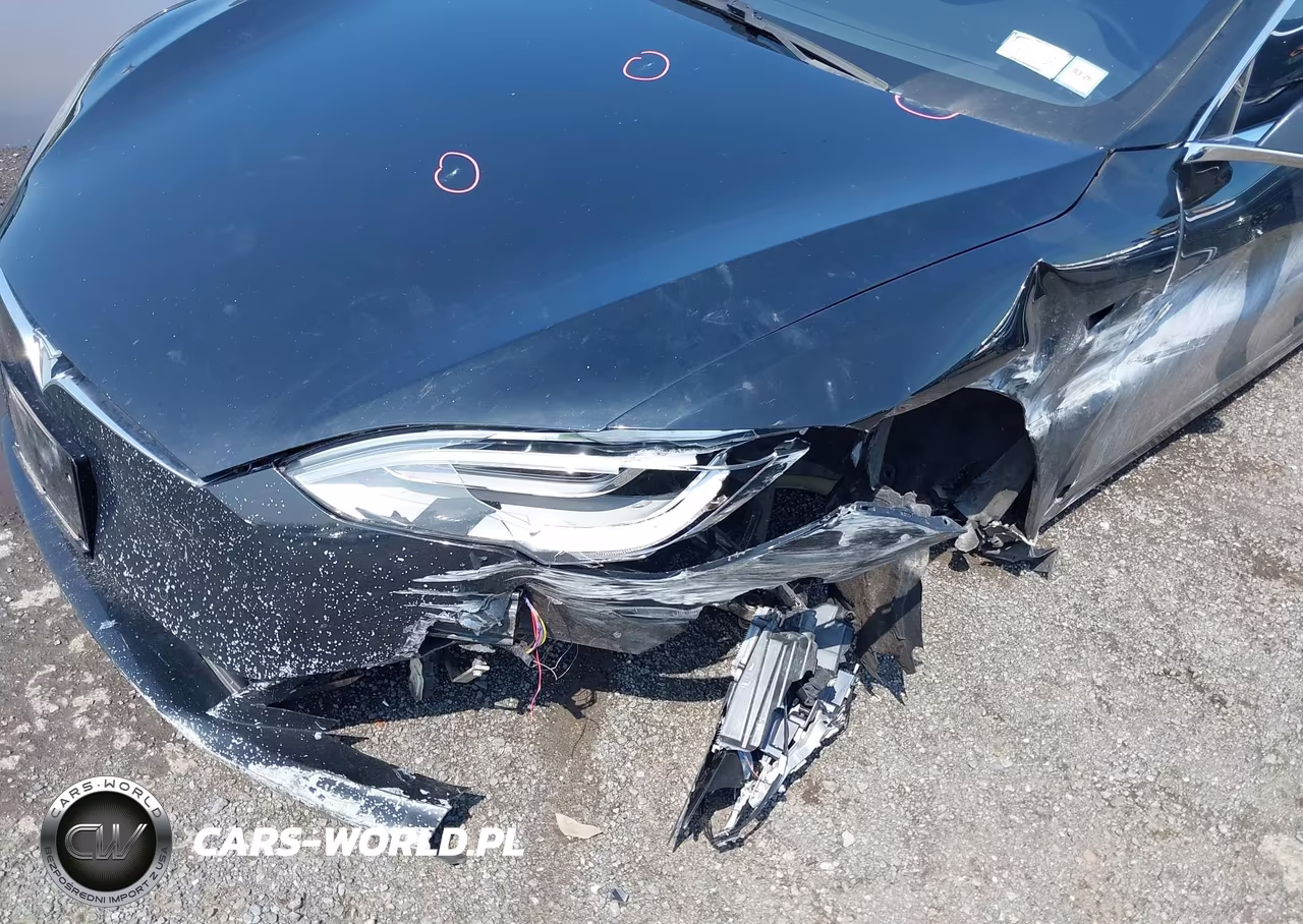 2018 Tesla Model S VIN:5YJSA1E2XJF293821 - 6