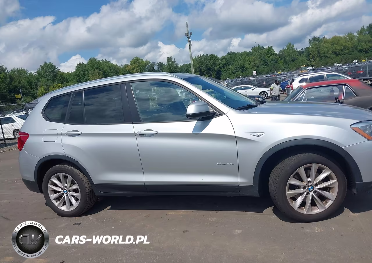 2016 BMW X3 xDrive28I VIN:5UXWX9C56G0D83102 - 13