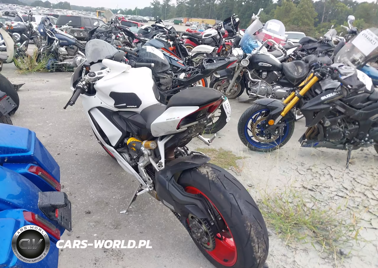 2023 Ducati Panigale V2 VIN:ZDMHAATW7PB010873 - 3
