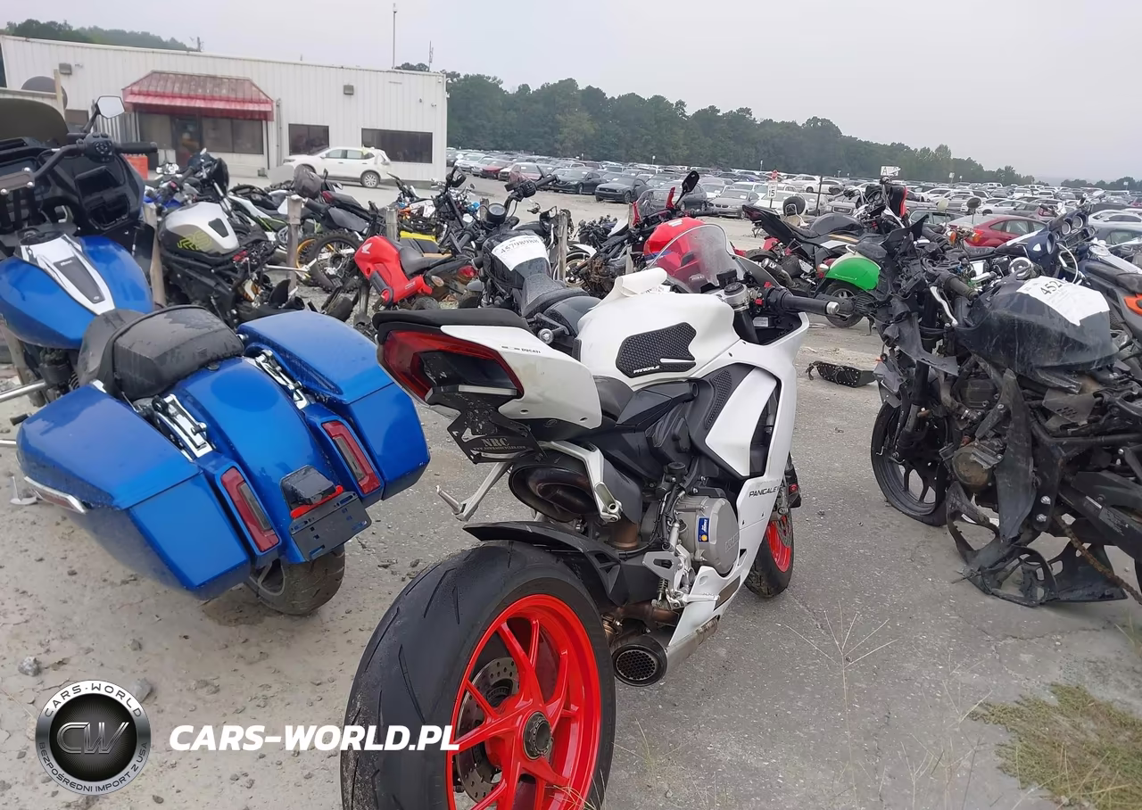 2023 Ducati Panigale V2 VIN:ZDMHAATW7PB010873 - 4