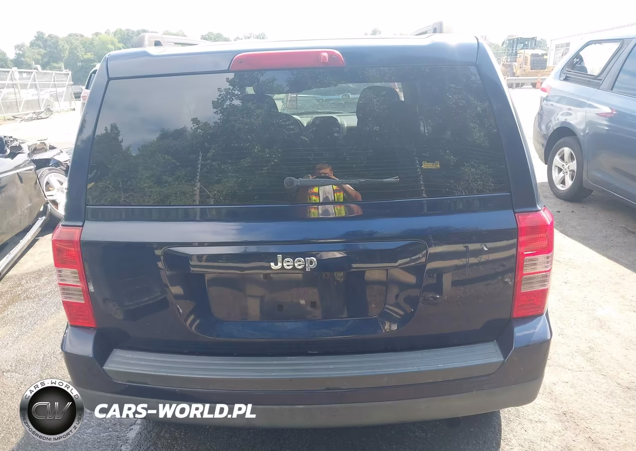2015 Jeep Patriot Sport VIN:1C4NJPBB1FD409796 - 16