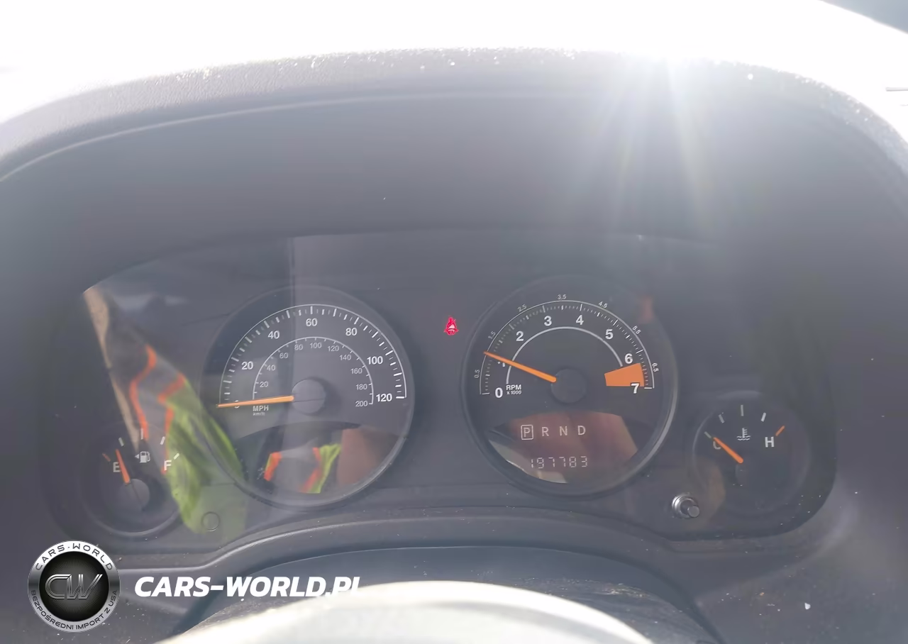 2015 Jeep Patriot Sport VIN:1C4NJPBB1FD409796 - 7