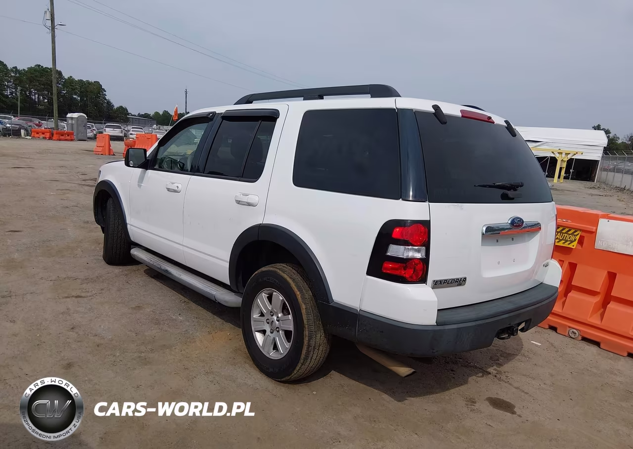 2007 Ford Explorer Xlt VIN:1FMEU73E67UB35301 - 3