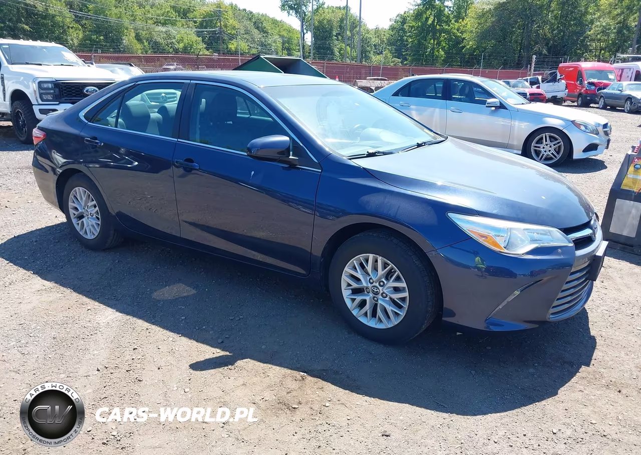 2017 Toyota Camry Le