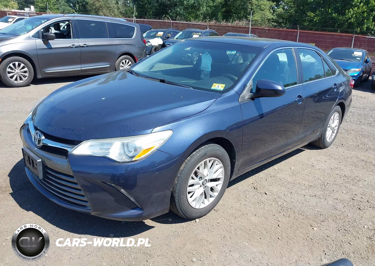 2017 Toyota Camry Le VIN:4T1BF1FK7HU743132 - 2