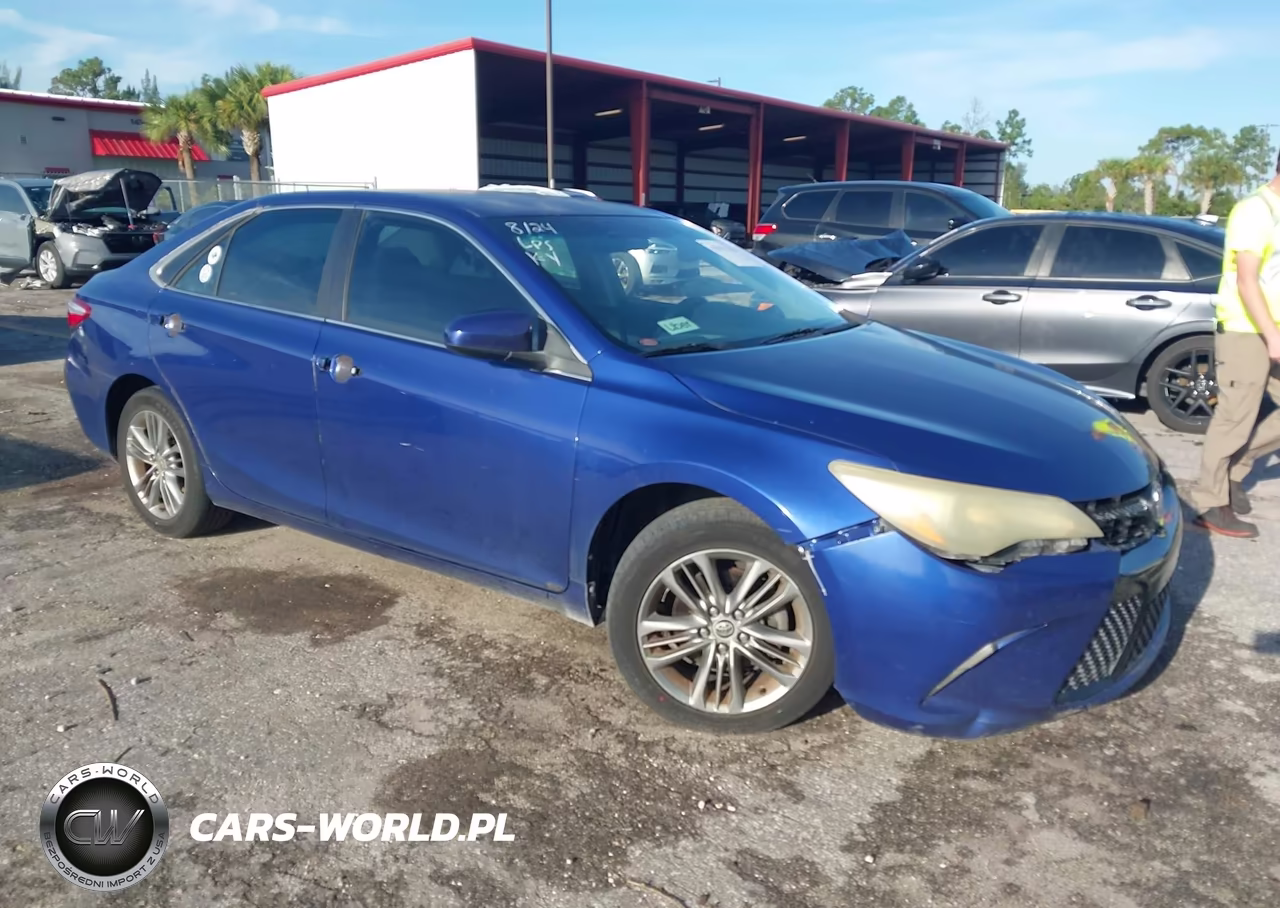 2016 Toyota Camry Se – zdjęcie 1 z 19