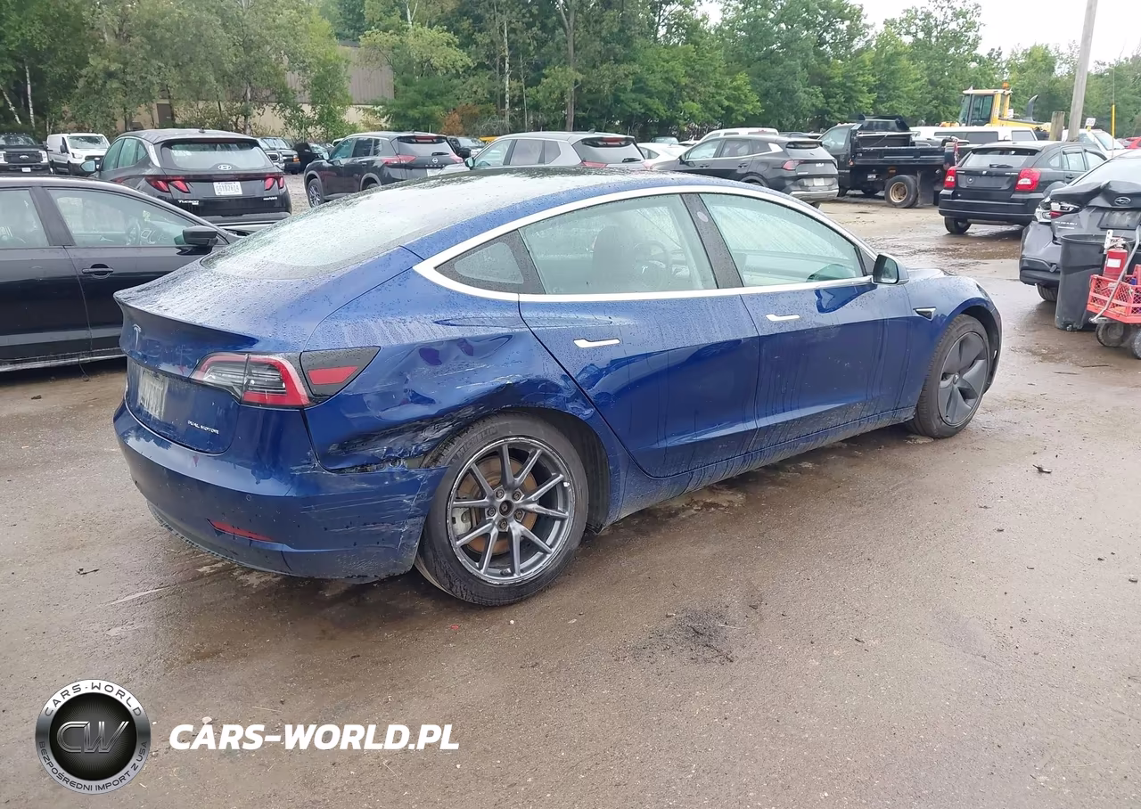 2018 Tesla Model 3 Long Range-Performance VIN:5YJ3E1EB0JF115294 - 4