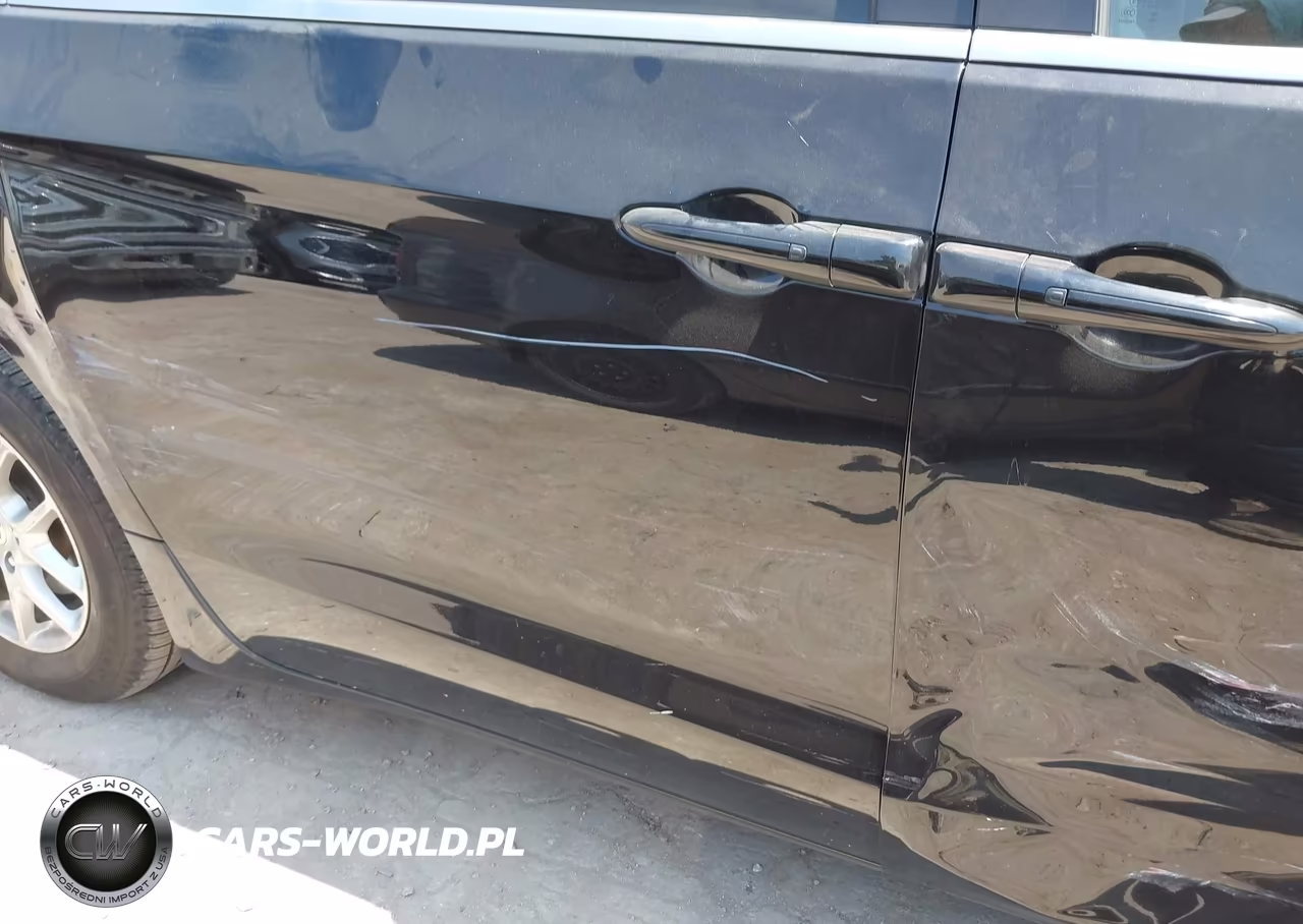 2025 Chrysler Pacifica Select VIN:2C4RC1BG6SR569653 - 17