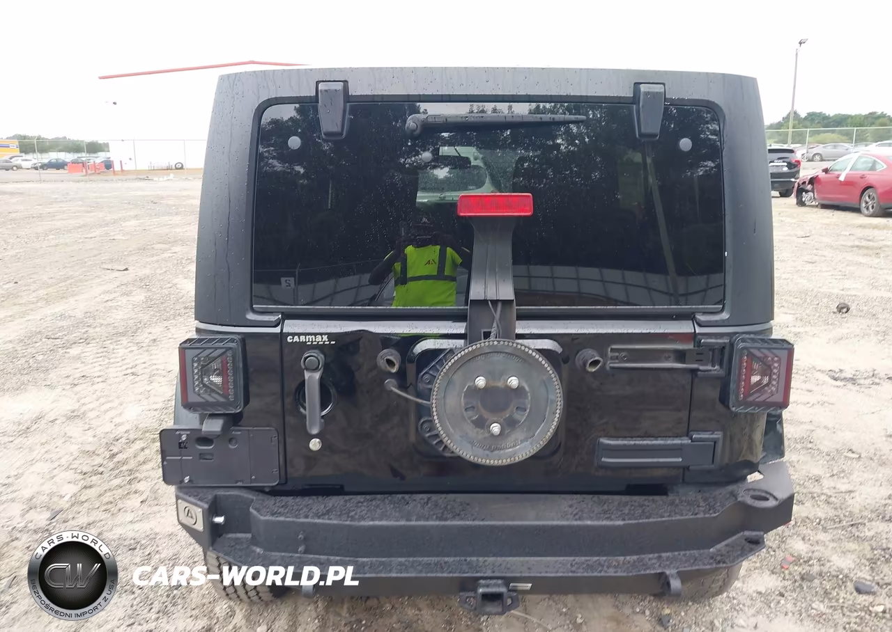 2014 Jeep Wrangler Unlimited Freedom Edition VIN:1C4BJWDG0EL222799 - 16