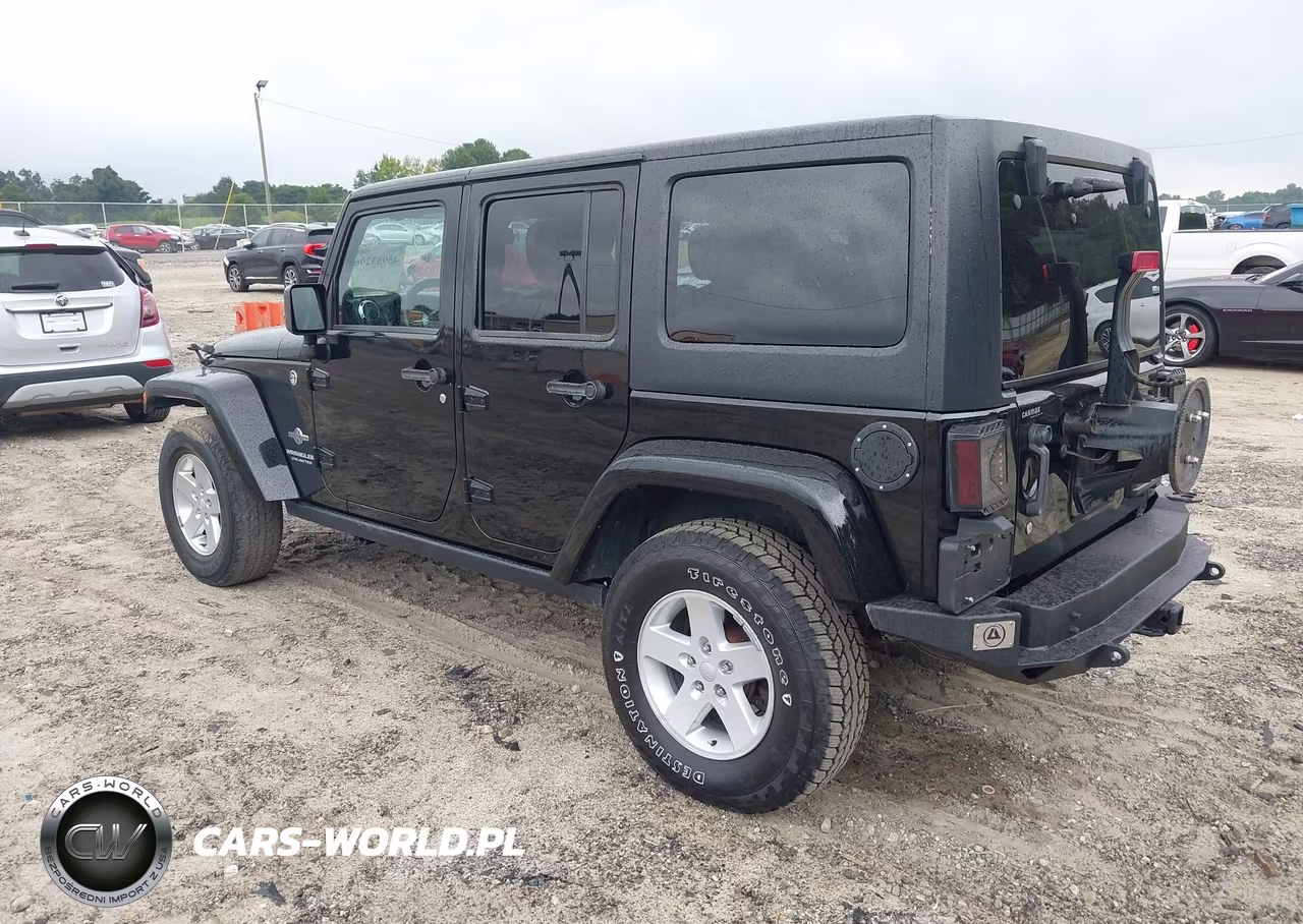 2014 Jeep Wrangler Unlimited Freedom Edition VIN:1C4BJWDG0EL222799 - 3