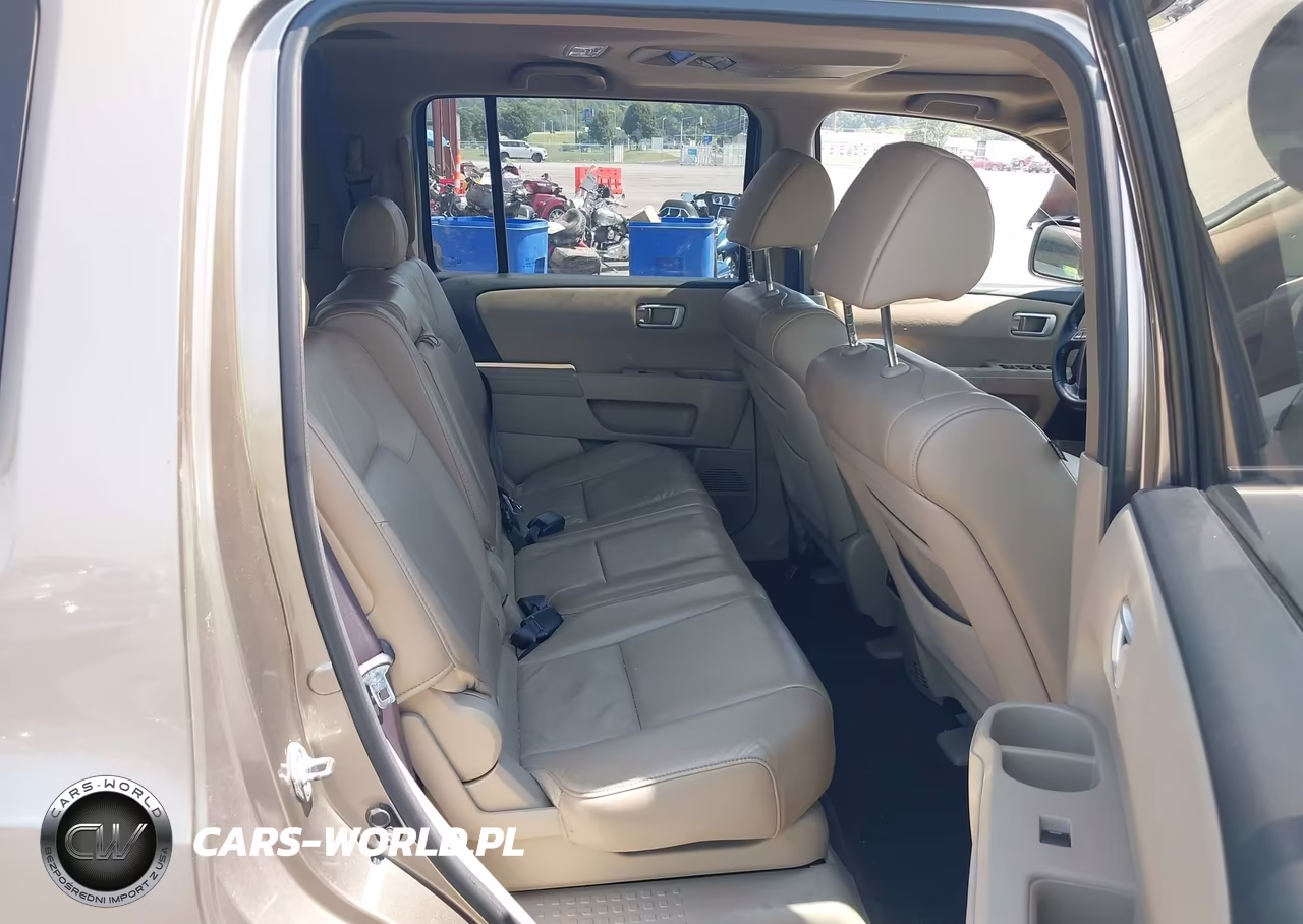 2010 Honda Pilot Ex-L VIN:5FNYF4H65AB018286 - 8