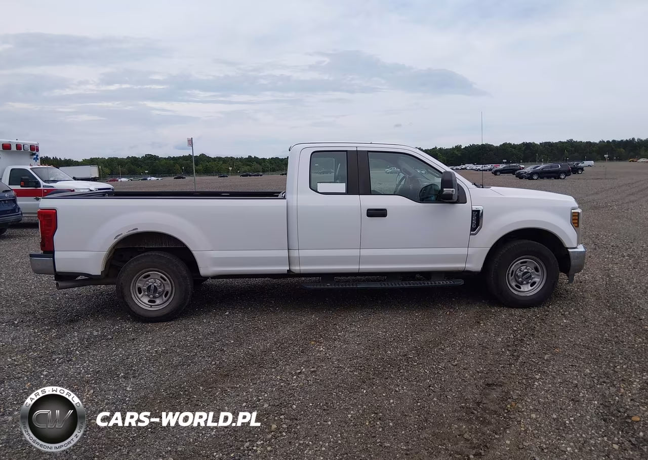 2018 Ford F-250 Xl VIN:1FT7X2A62JEC84129 - 19