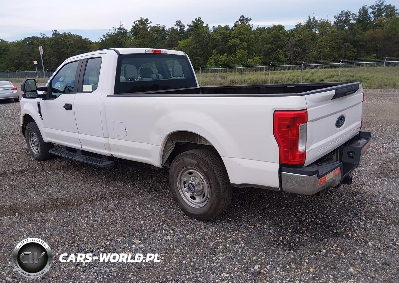 2018 Ford F-250 Xl VIN:1FT7X2A62JEC84129 - 3