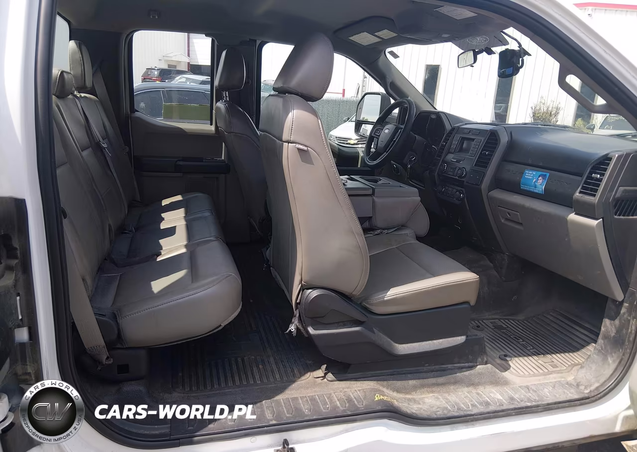 2018 Ford F-250 Xl VIN:1FT7X2A62JEC84129 - 8