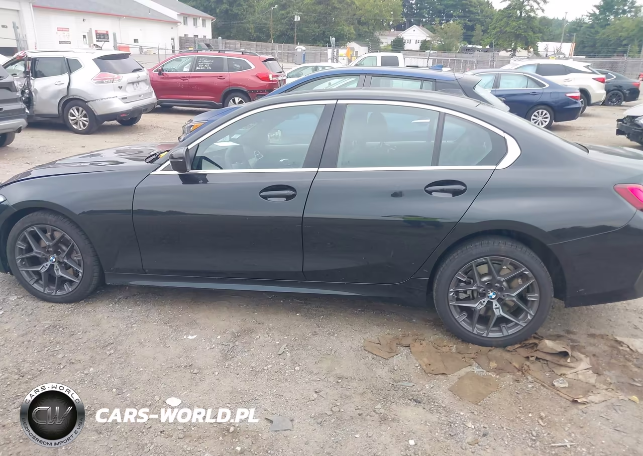 2025 BMW 330I xDrive VIN:3MW89CW02S8F13628 - 14