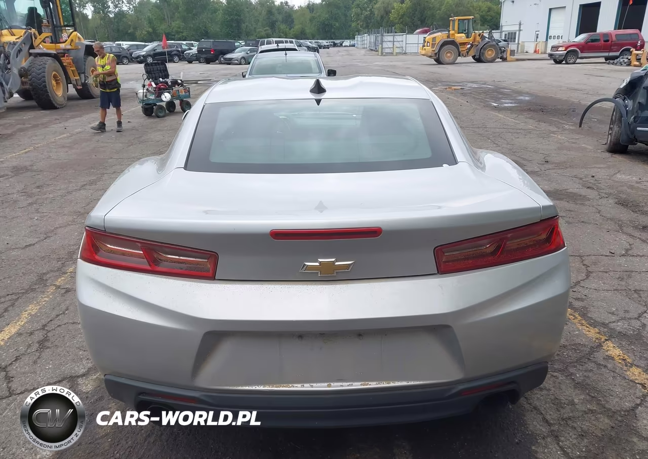 2018 Chevrolet Camaro 1Lt VIN:1G1FB1RX9J0123042 - 16