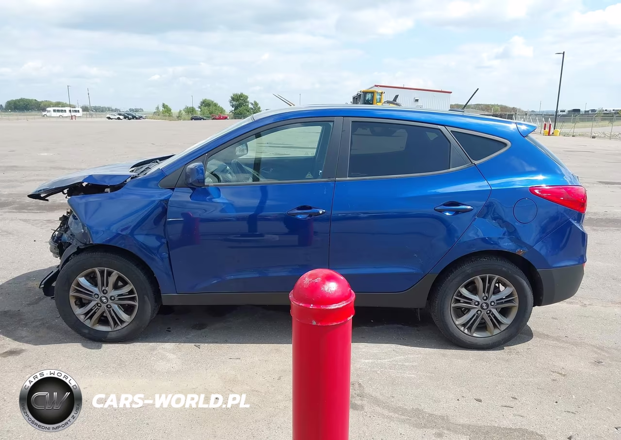 2015 Hyundai Tucson Gls VIN:KM8JTCAFXFU026358 - 15