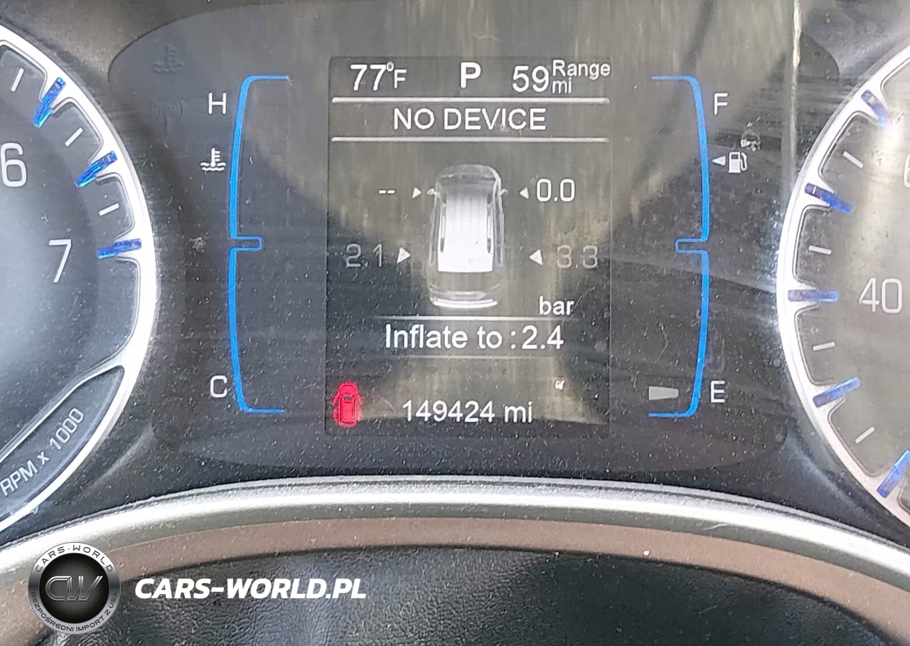 2017 Chrysler Pacifica Touring VIN:2C4RC1DG1HR588763 - 15