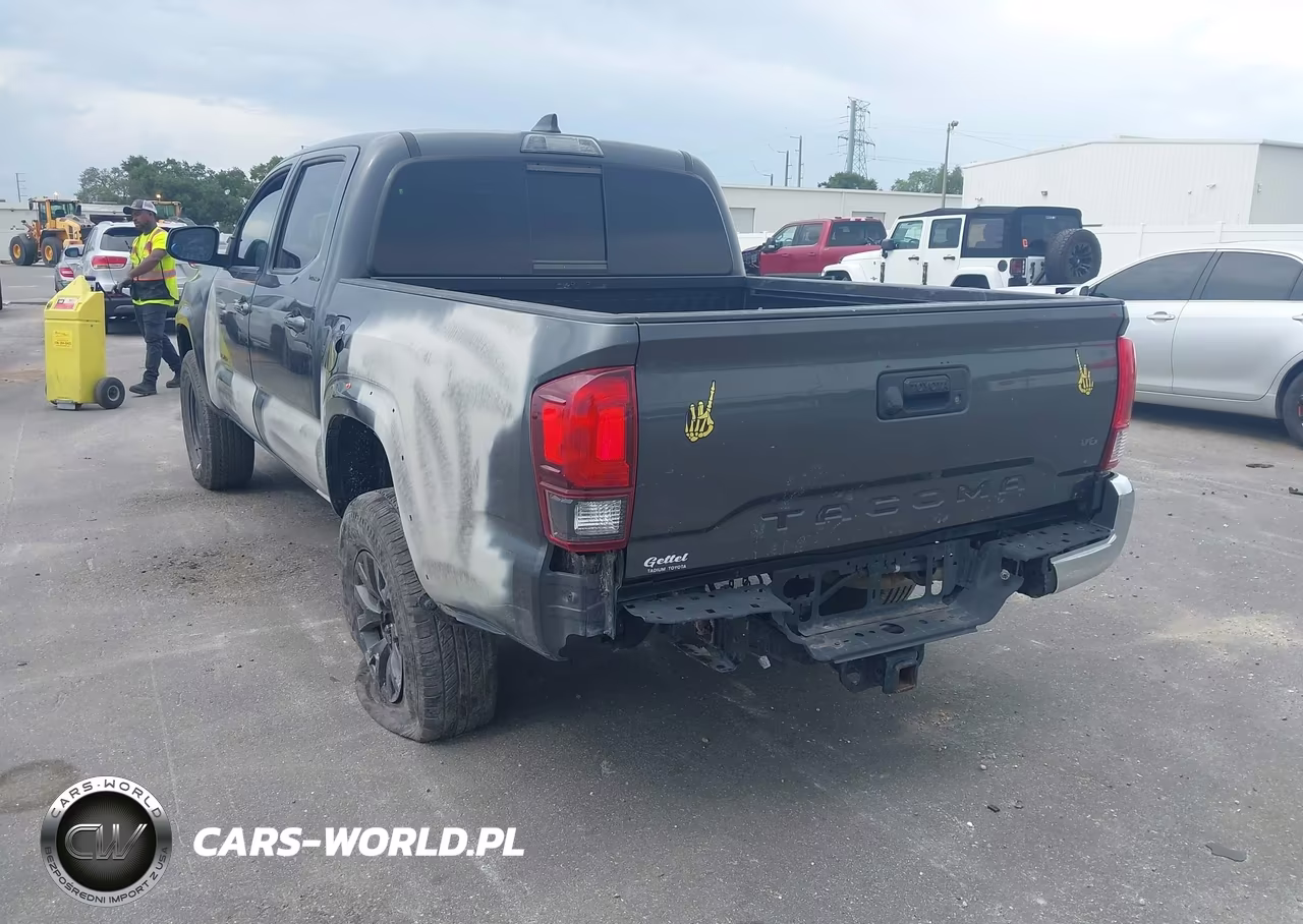 2021 Toyota Tacoma Sr5 V6 VIN:3TMAZ5CN8MM158314 - 3