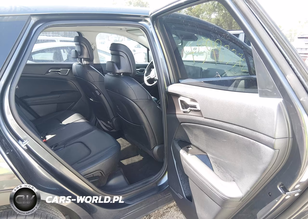 2025 Kia Sportage Ex VIN:KNDPV3DF6S7346452 - 8