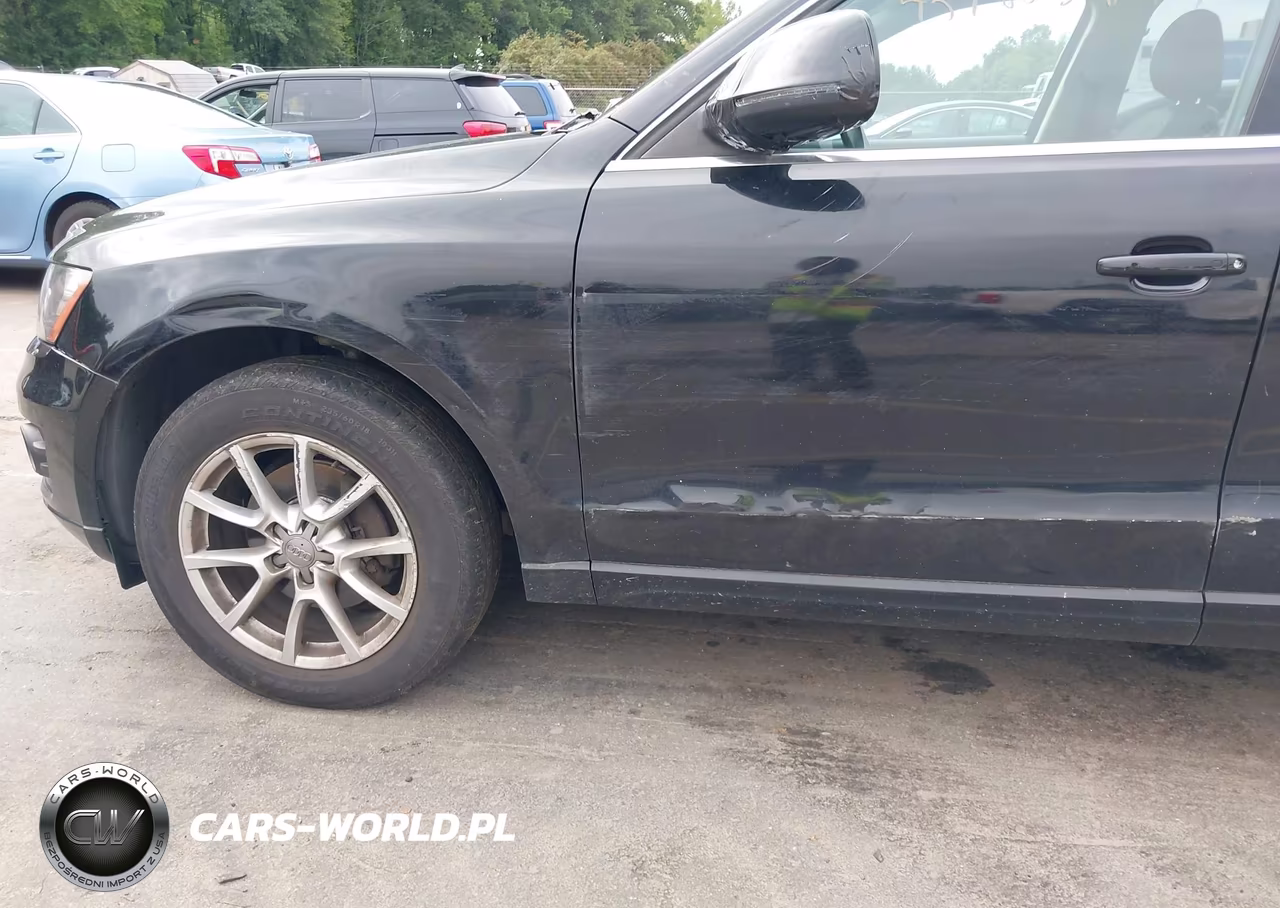 2011 Audi Q5 2.0T Premium VIN:WA1CFAFP2BA018223 - 6