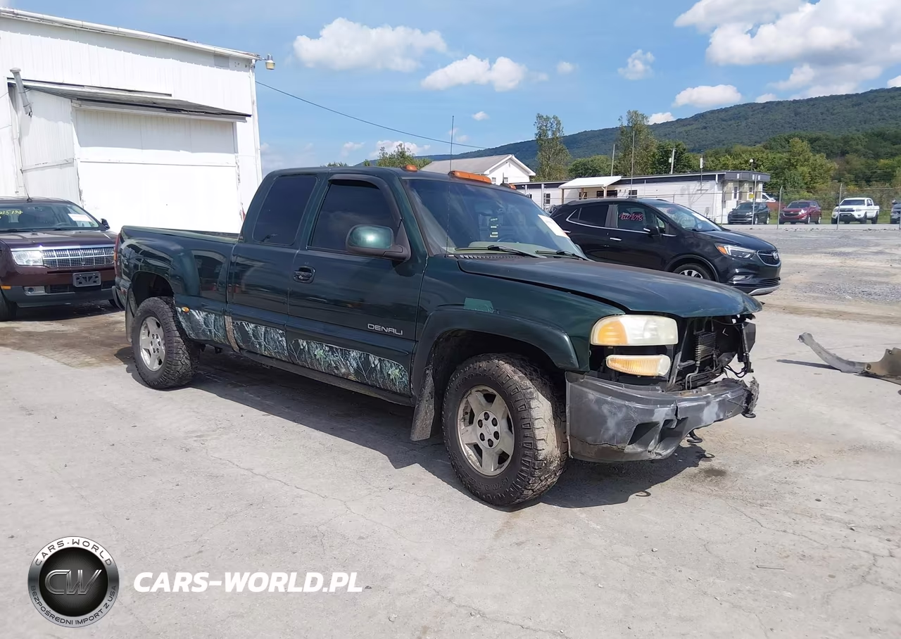2002 GMC Sierra 1500 Denali