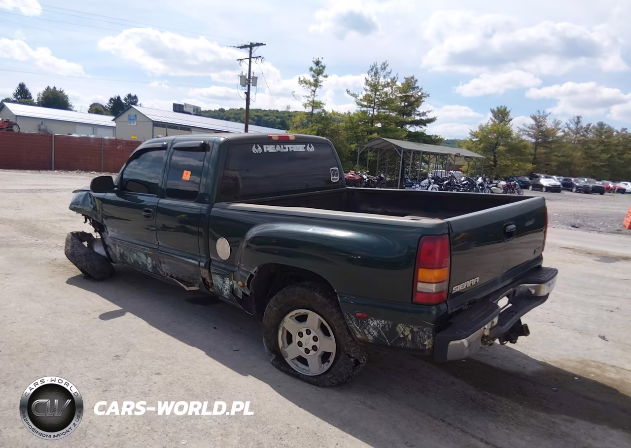 2002 GMC Sierra 1500 Denali VIN:2GTFK69U121355120 - 3