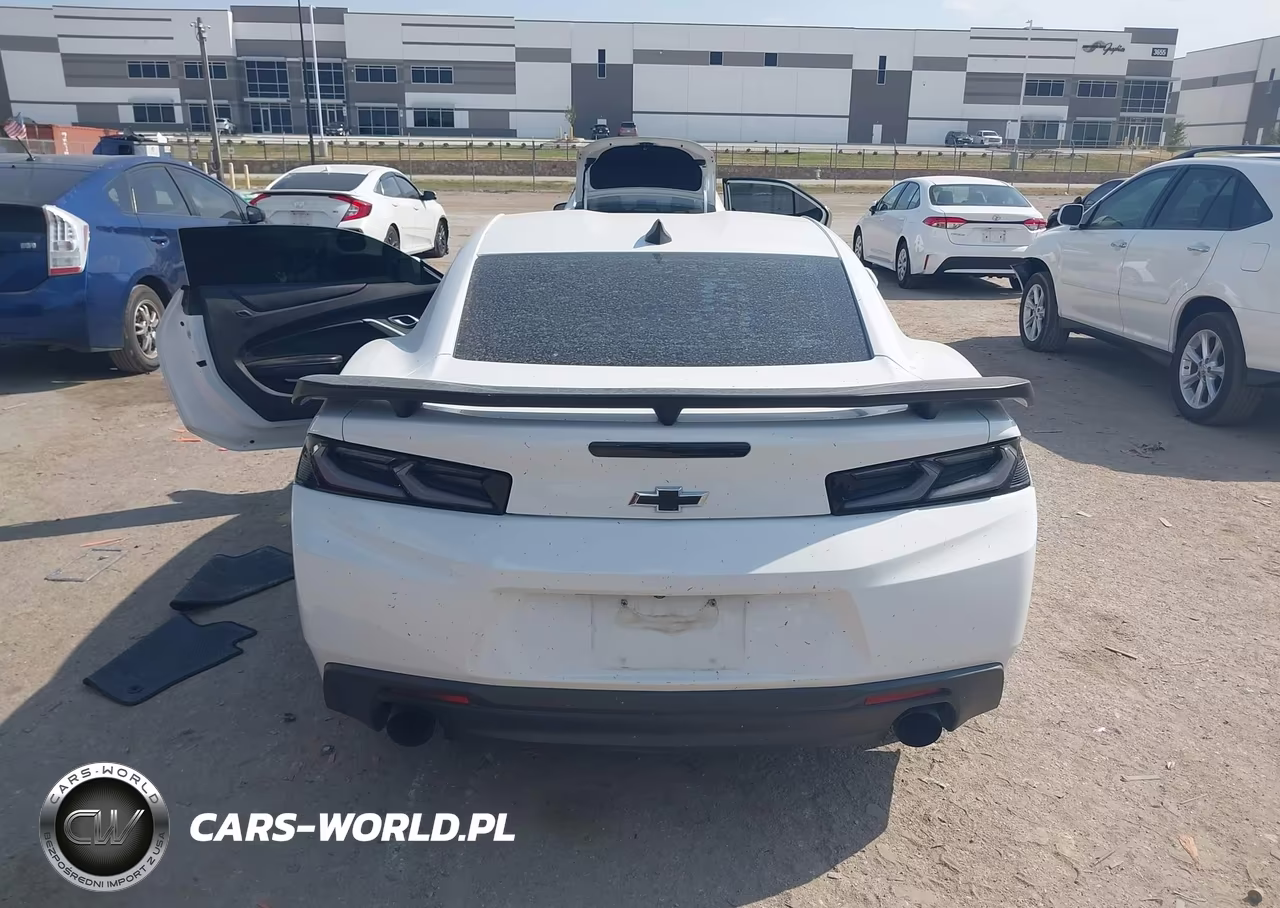 2018 Chevrolet Camaro 1Lt VIN:1G1FB1RX6J0179486 - 16