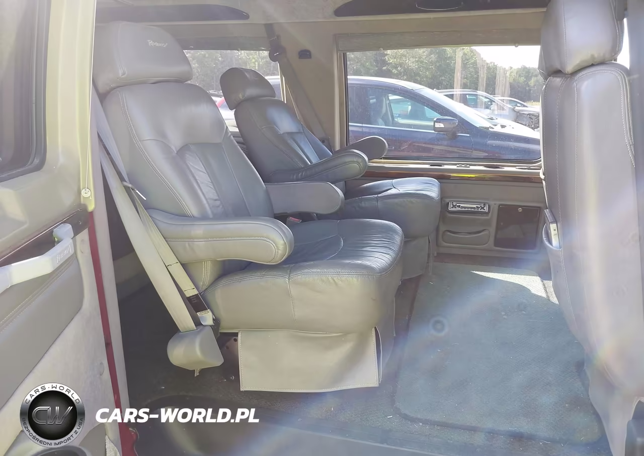 2003 Dodge Ram Van 1500 Conversion VIN:2D6WB11Y33K528269 - 8
