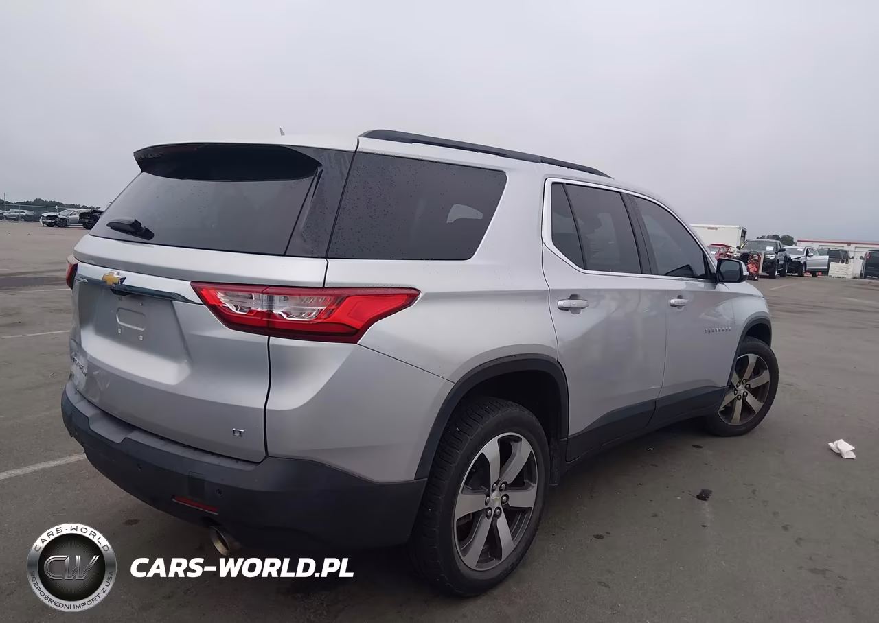 2019 Chevrolet Traverse 3Lt VIN:1GNEVHKW5KJ138077 - 4