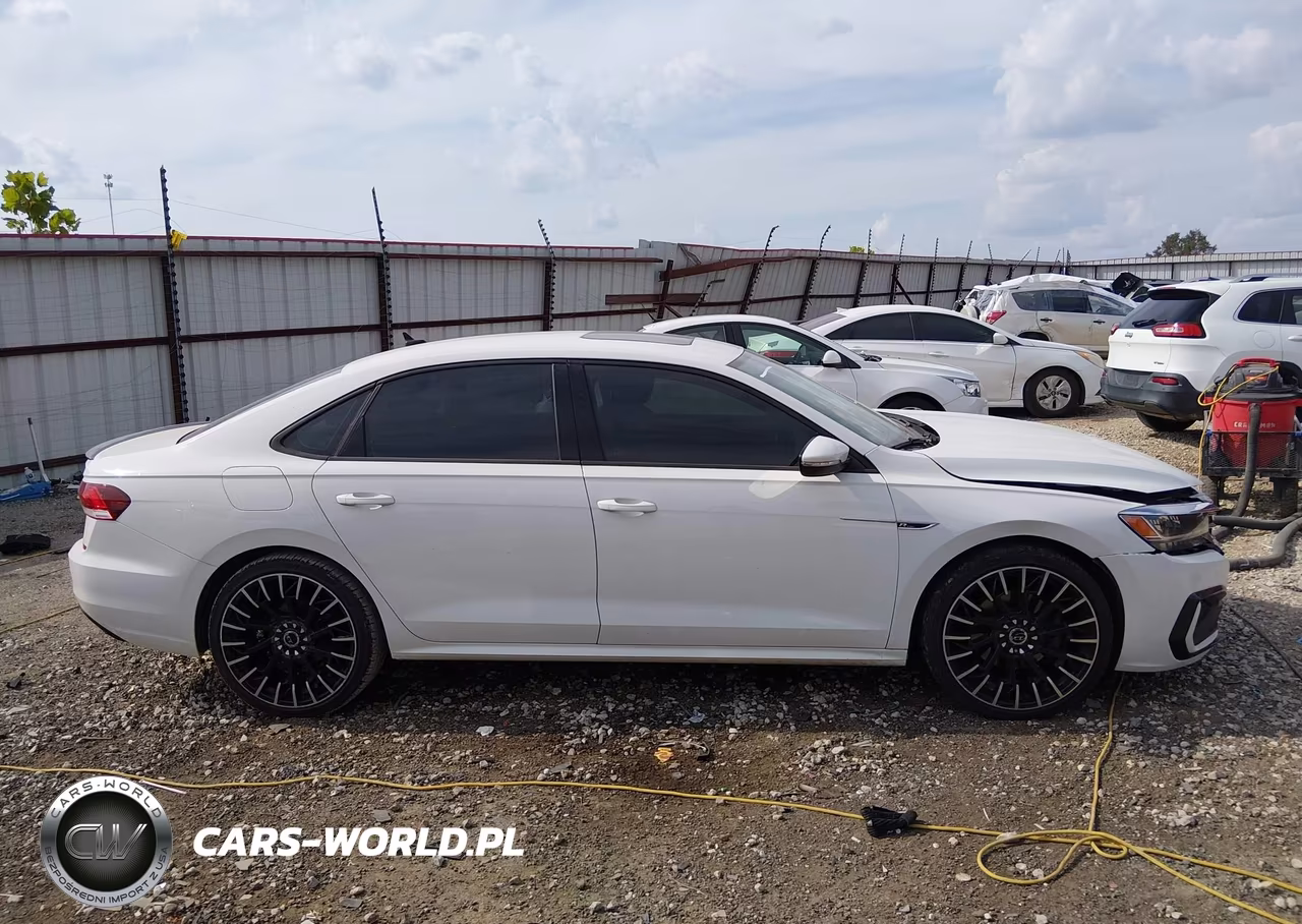 2020 Volkswagen Passat 2.0T R-Line VIN:1VWMA7A35LC017215 - 13