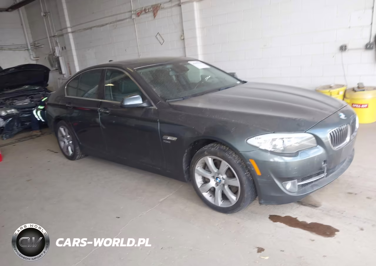 2012 BMW 550I xDrive – zdjęcie 1 z 15