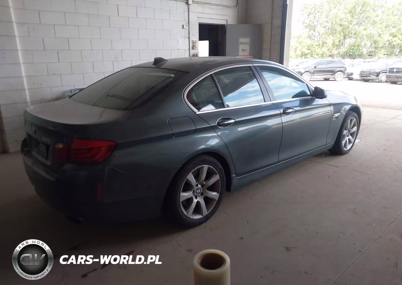 2012 BMW 550I xDrive VIN:WBAFU9C52CC787138 - 4