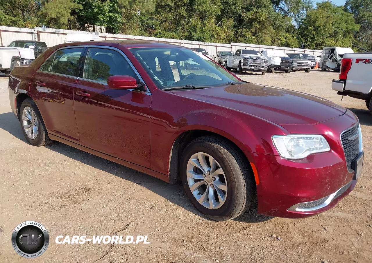2016 Chrysler 300 Limited