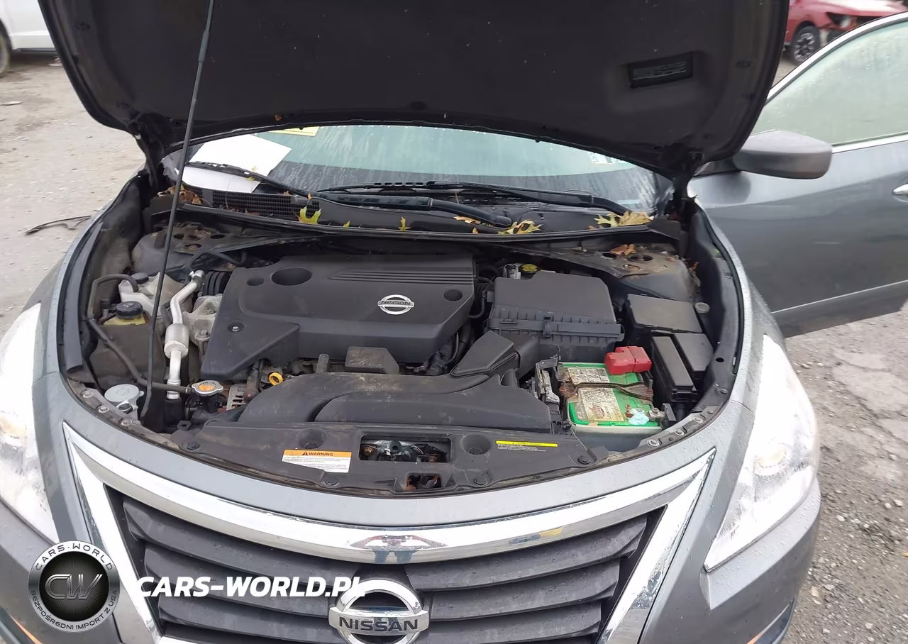 2015 Nissan Altima 2.5 S VIN:1N4AL3AP0FN370875 - 10
