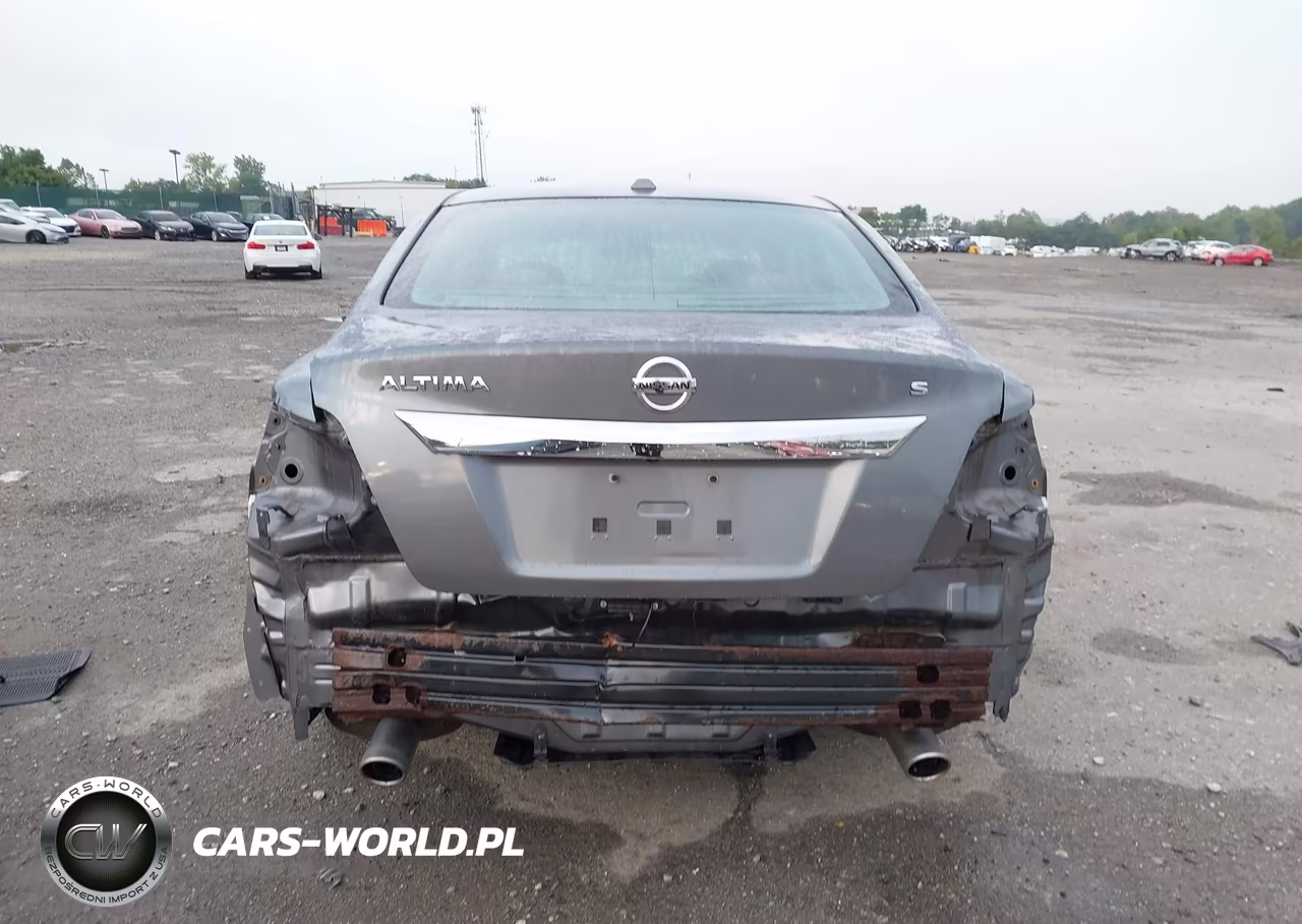 2015 Nissan Altima 2.5 S VIN:1N4AL3AP0FN370875 - 16