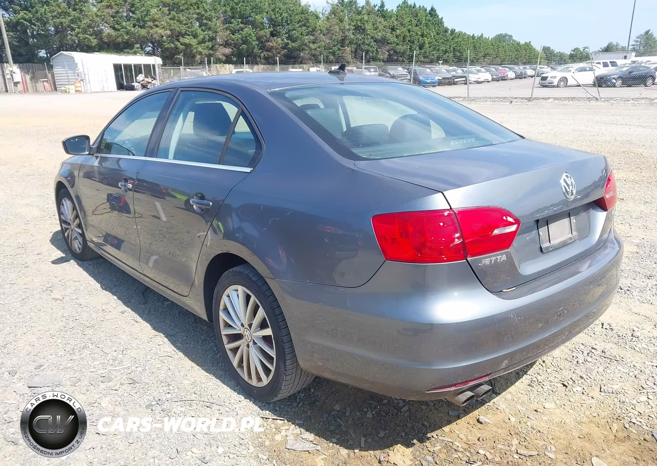 2013 Volkswagen Jetta 2.0L Tdi VIN:3VWLL7AJ8DM246671 - 3