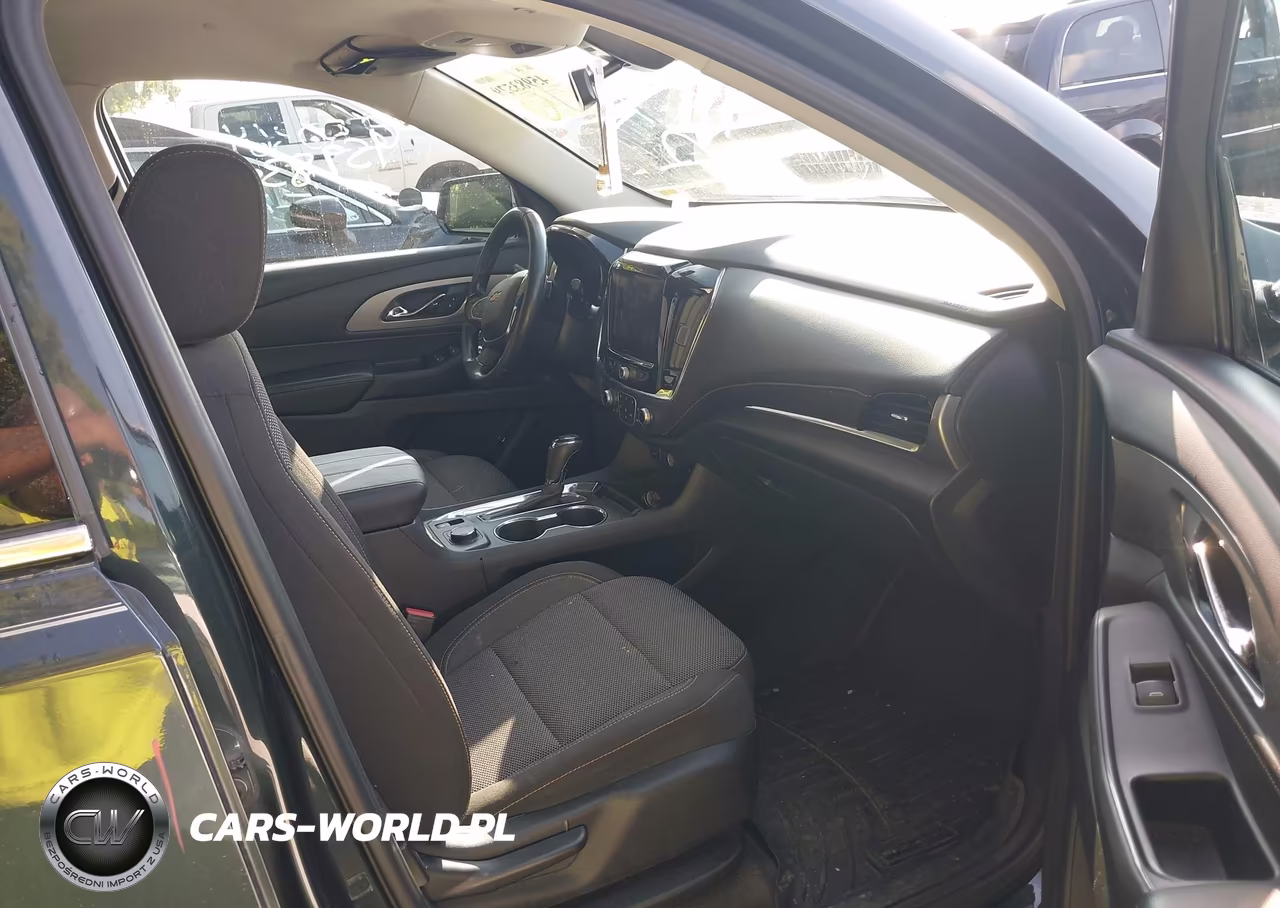 2018 Chevrolet Traverse Lt Cloth VIN:1GNERGKW2JJ250364 - 5