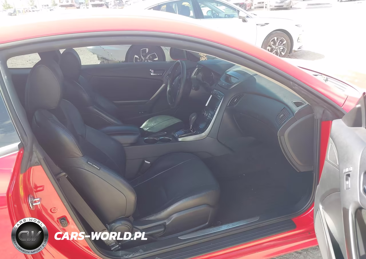 2012 Hyundai Genesis 3.8 Track VIN:KMHHU6KH8CU071257 - 5