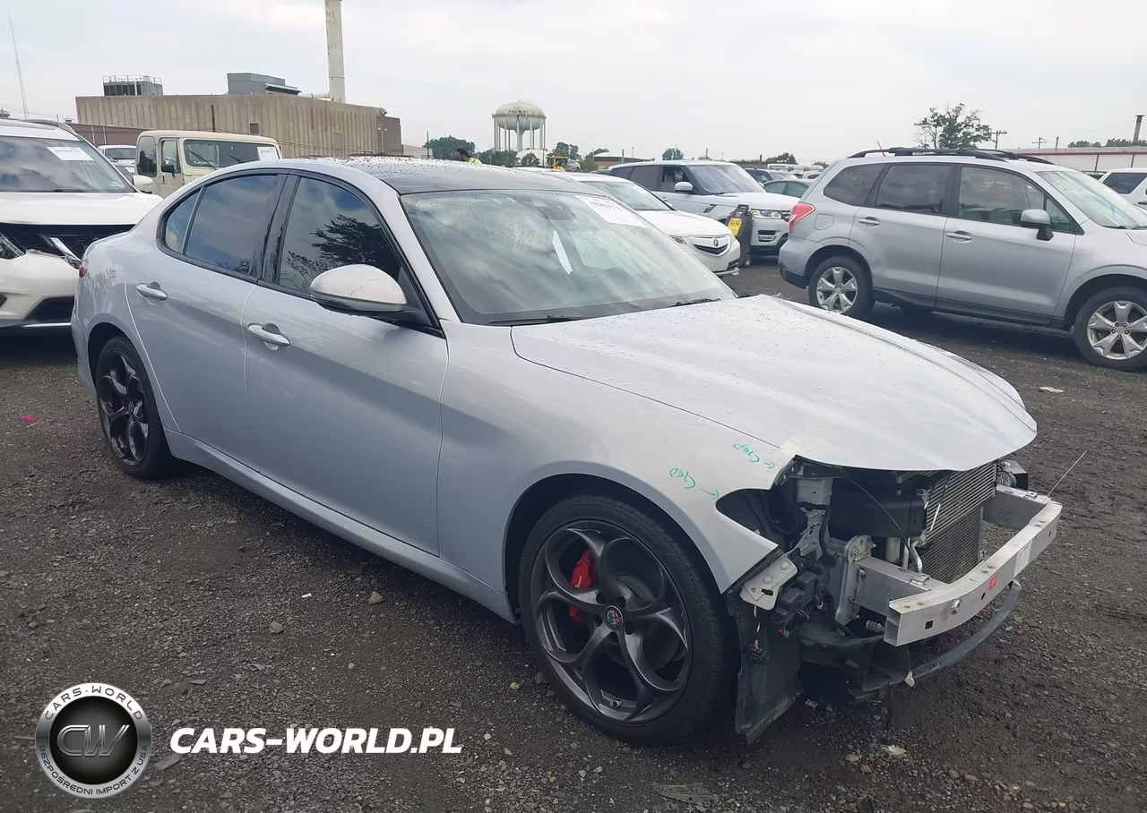 2020 Alfa Romeo Giulia Ti Sport Awd