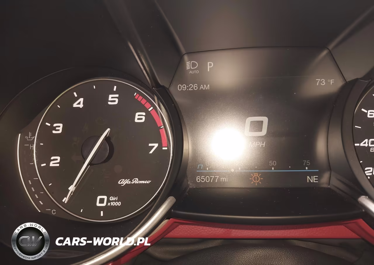 2020 Alfa Romeo Giulia Ti Sport Awd VIN:ZARFANBN3L7633817 - 7