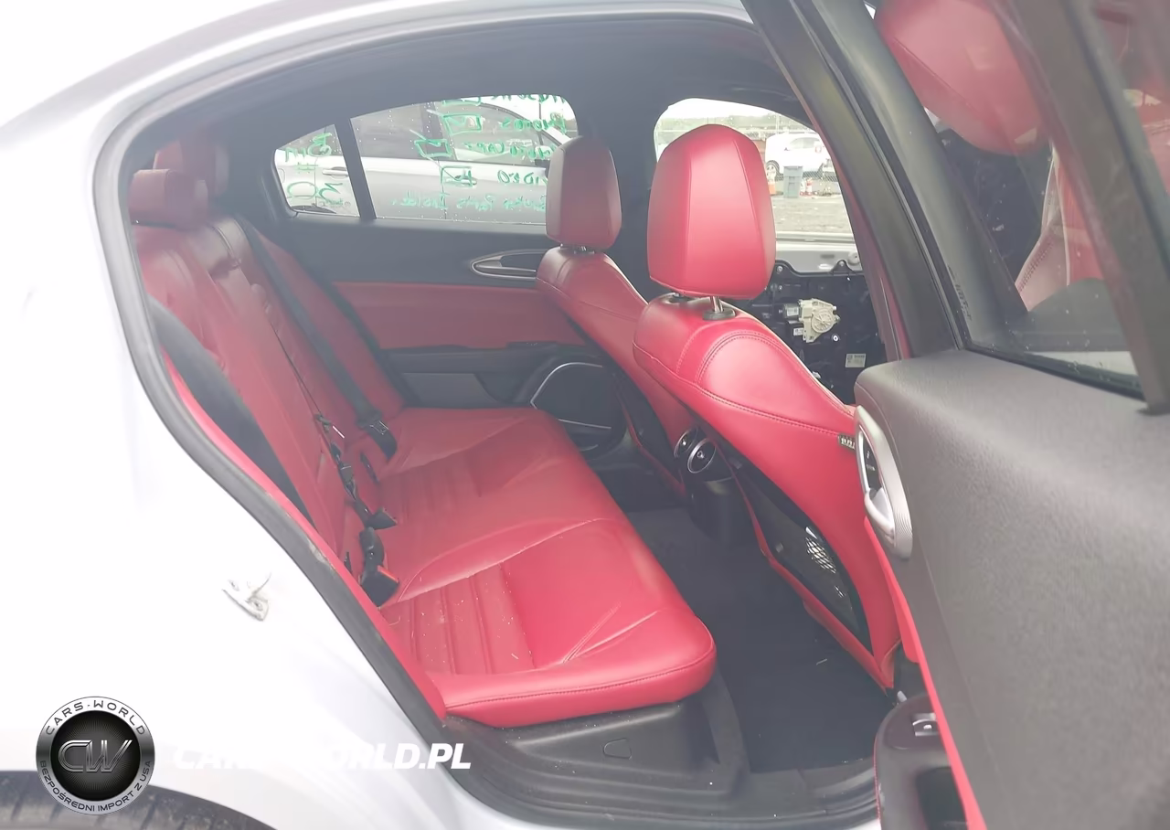 2020 Alfa Romeo Giulia Ti Sport Awd VIN:ZARFANBN3L7633817 - 8