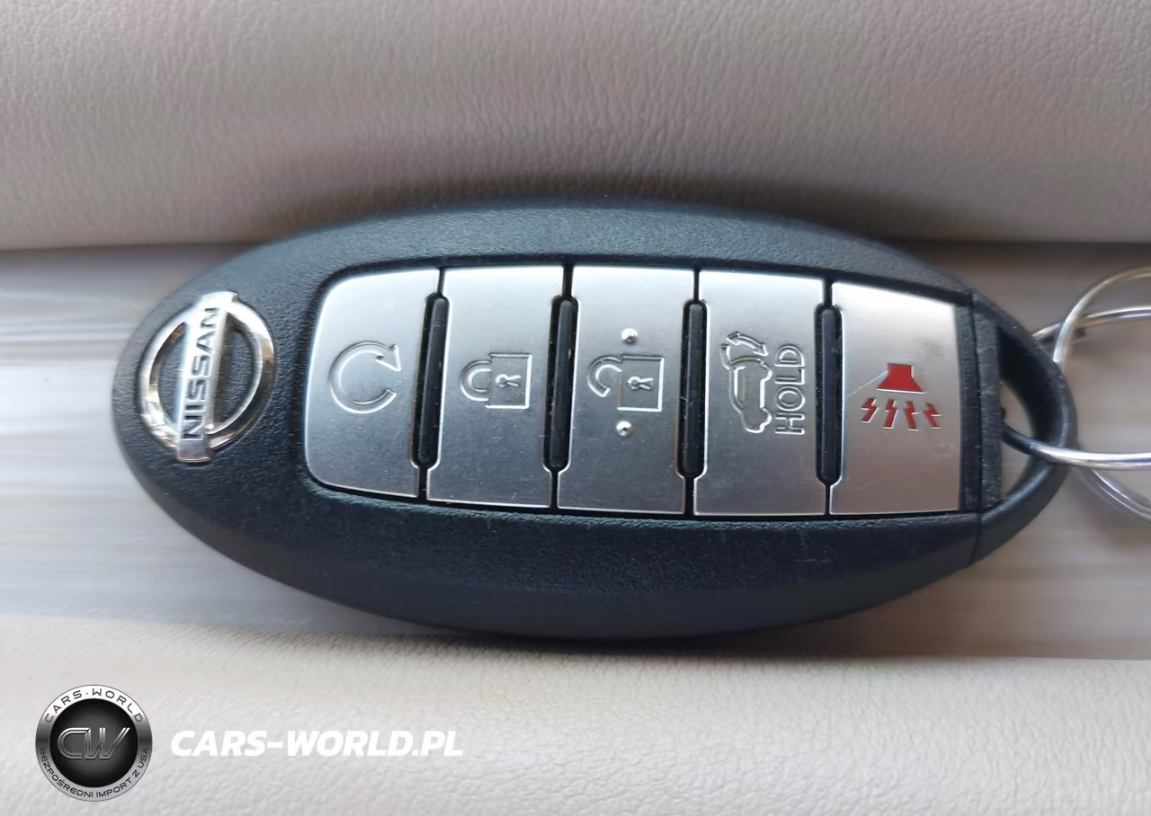 2018 Nissan Murano Platinum VIN:5N1AZ2MG8JN128161 - 11
